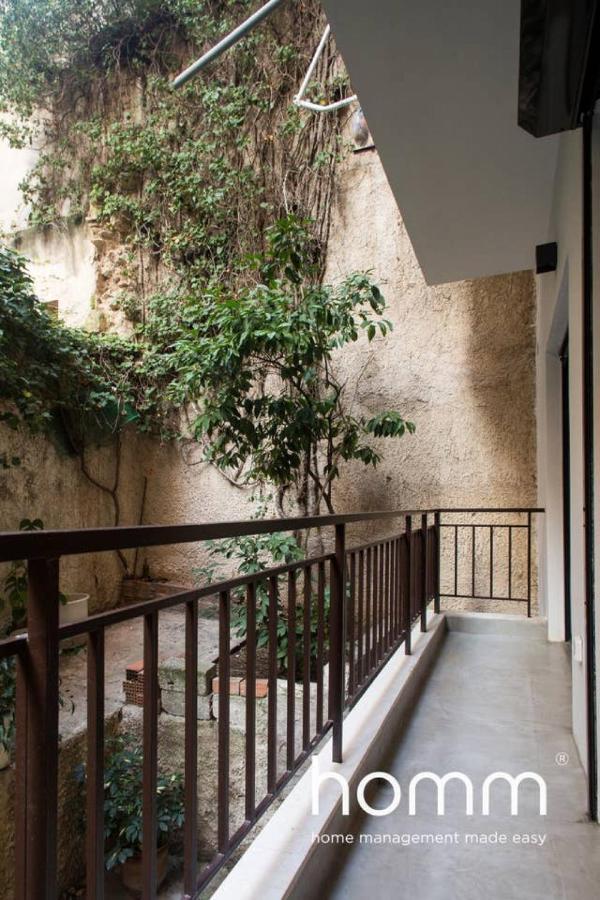 Unique Urban Homm Studio In Piraeus, Alkiviadou Lägenhet Exteriör bild