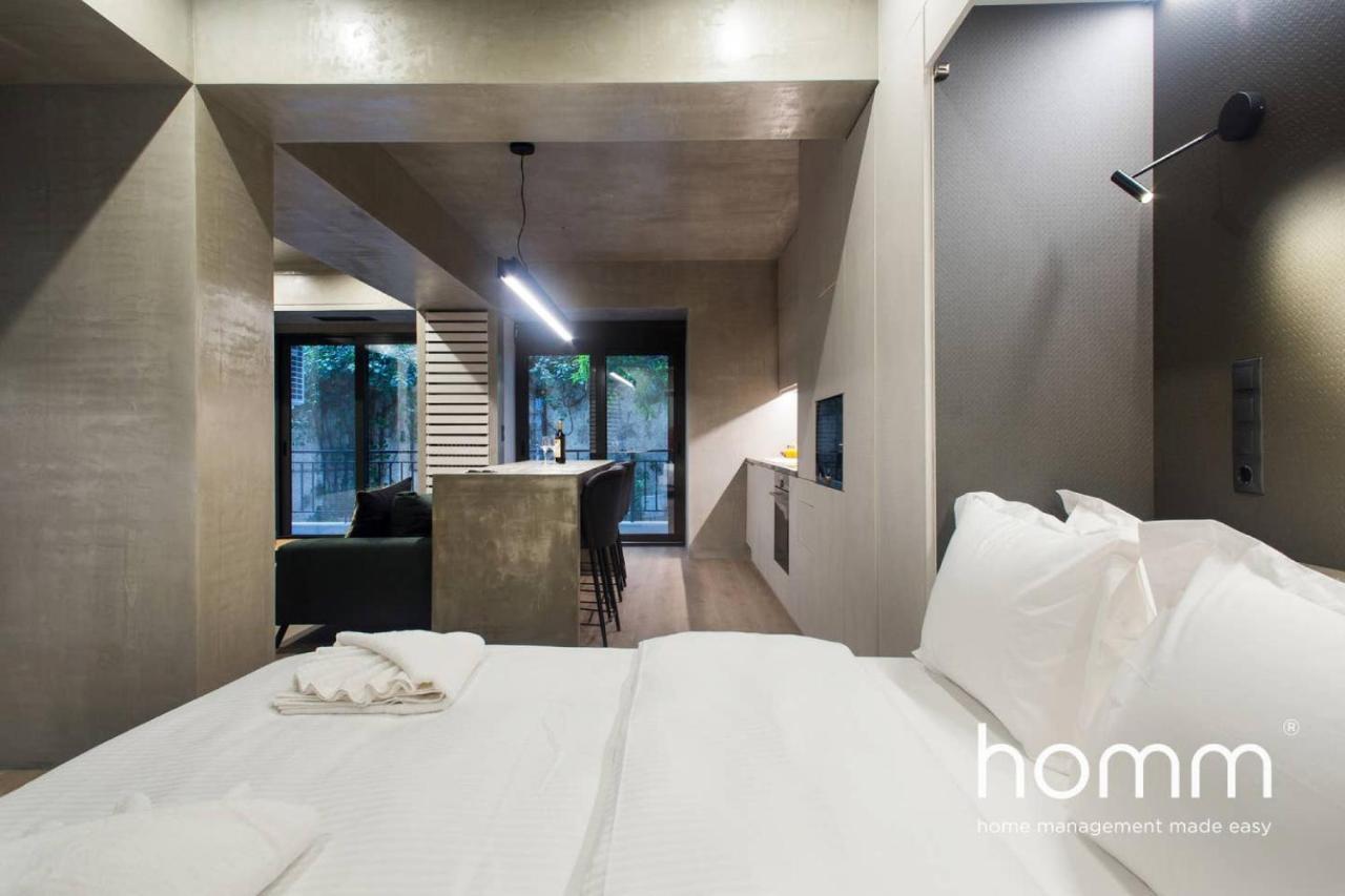Unique Urban Homm Studio In Piraeus, Alkiviadou Lägenhet Exteriör bild