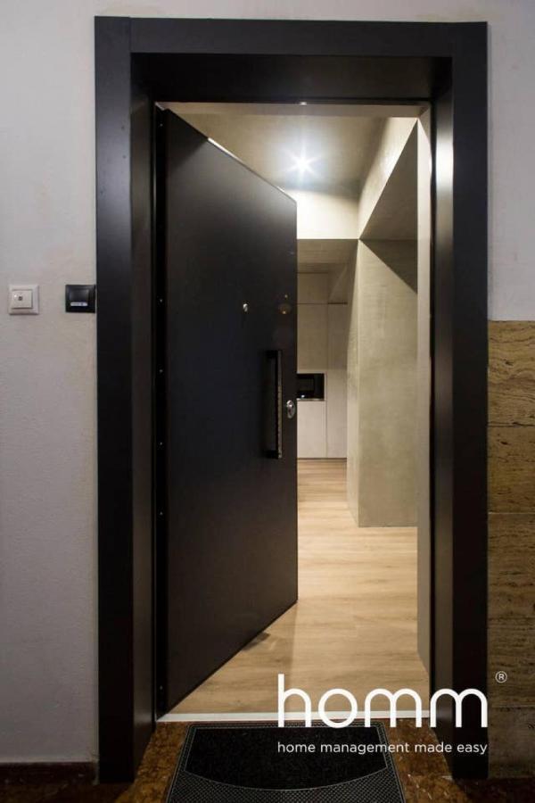 Unique Urban Homm Studio In Piraeus, Alkiviadou Lägenhet Exteriör bild